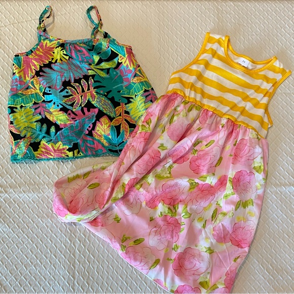 Lot of girls clothes. Mixed bag of seasons, styles, brands and sizes. Used. - Picture 13 of 16